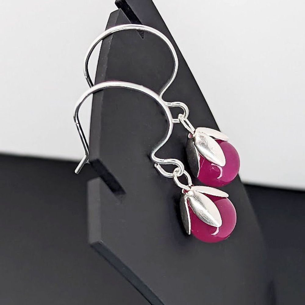 Floral Sterling Silver Filled Magenta Pink Quartz Beaded Gemstone Drop Earrings - Picture 7 of 7